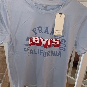 Levi’s top (new)